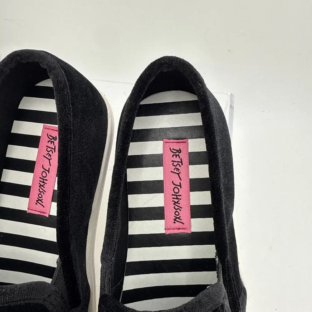 Betsey Johnson Womens Zappp Slip On Velvet Black Casual Comfort Low Size 8 B NWB - Picture 3 of 10